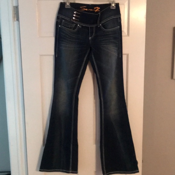 Small - Picture 2 of 2